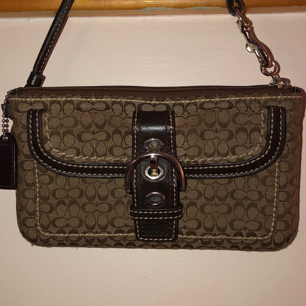 Coach Signature Wristlet Brown Leather